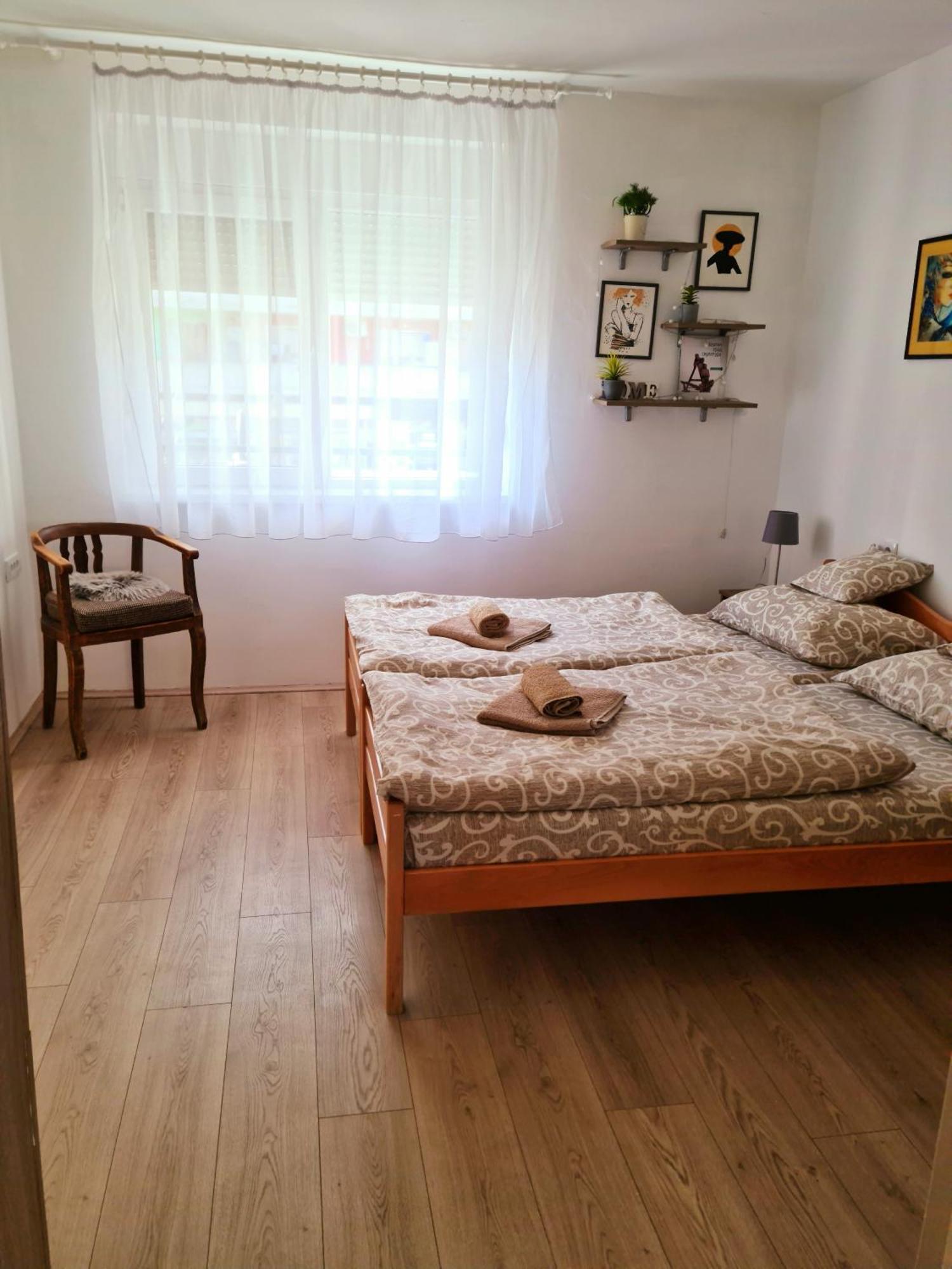 Citys Apartment Apatin Luaran gambar
